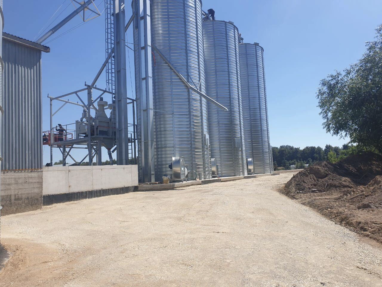 Bokštų pamatų statyba